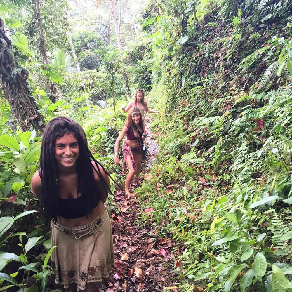 Jungle Walk Ubud Life Curator-1000px